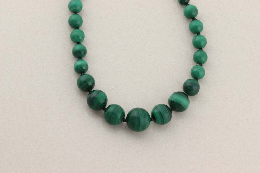 Sterling Silver Malchite & Onyx Bead Necklace 19 inch chain Designer Lee Sands - Picture 7 of 8